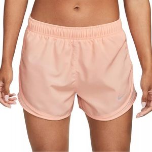 Nike Women’s Dri-Fit Tempo Running Athletic Shorts Light Pink Lined Size XS